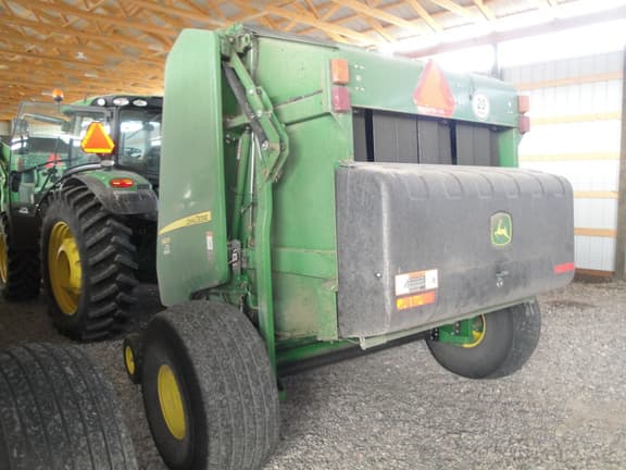 Image of John Deere 560R equipment image 2