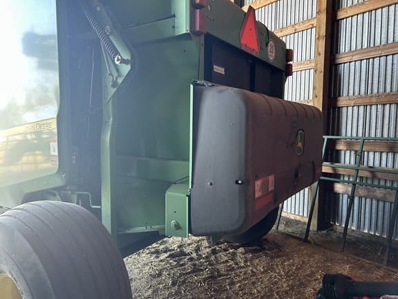 Image of John Deere 560R equipment image 3