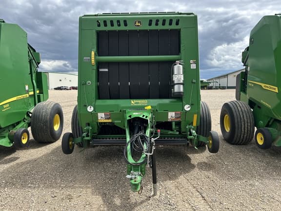 Image of John Deere 560R equipment image 2