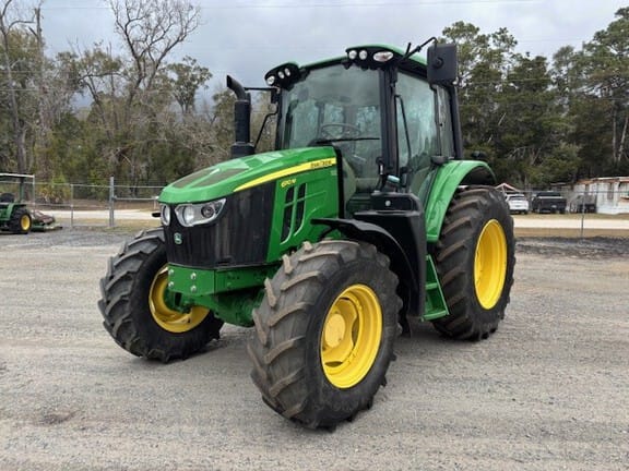 2021 John Deere 6110M Equipment Image0
