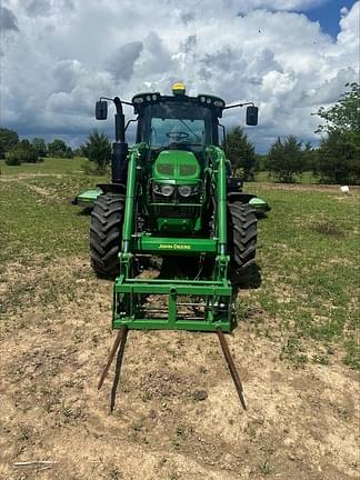 Image of John Deere 6110M equipment image 3