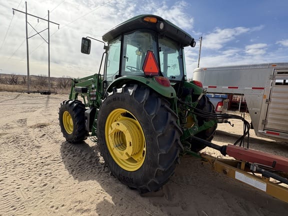2021 John Deere 6120E Equipment Image0