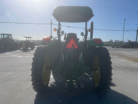 Image of John Deere 6120M equipment image 3