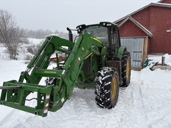 Image of John Deere 6120M equipment image 2