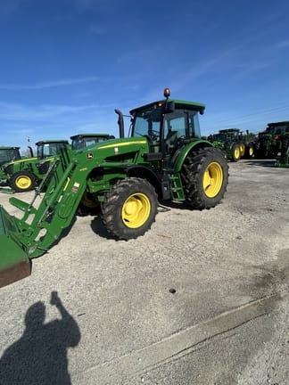 2021 John Deere 6135E Equipment Image0