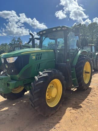 Image of John Deere 6145R equipment image 3