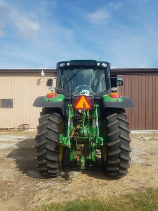 Image of John Deere 6155M equipment image 4