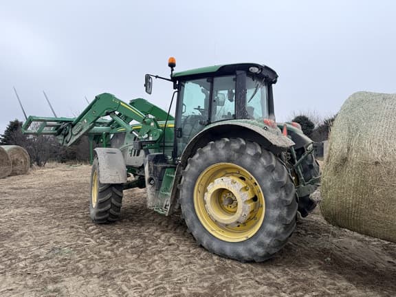Image of John Deere 6155M equipment image 2