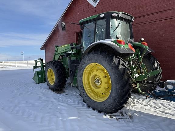 Image of John Deere 6155M equipment image 1
