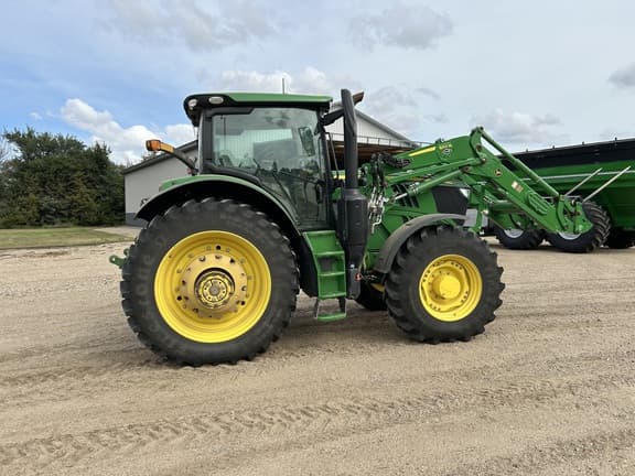Image of John Deere 6175R equipment image 3