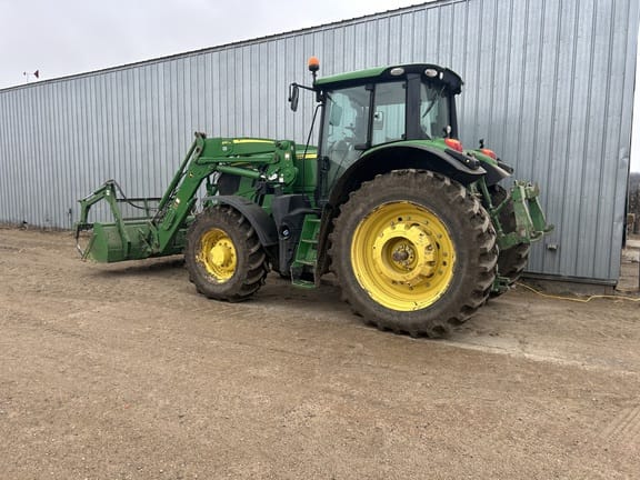 2021 John Deere 6195M Equipment Image0