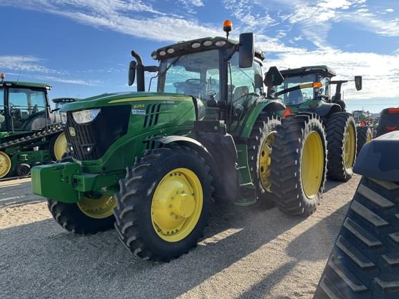 Image of John Deere 6215R equipment image 2