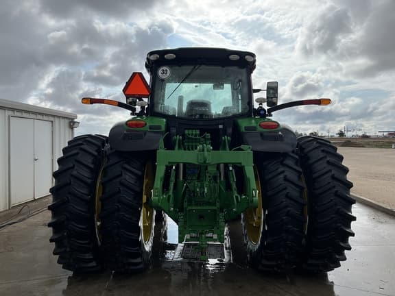 Image of John Deere 6215R equipment image 3