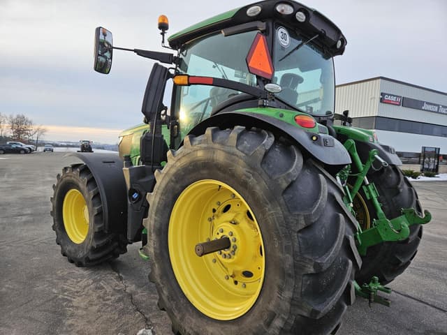 Image of John Deere 6250R equipment image 2