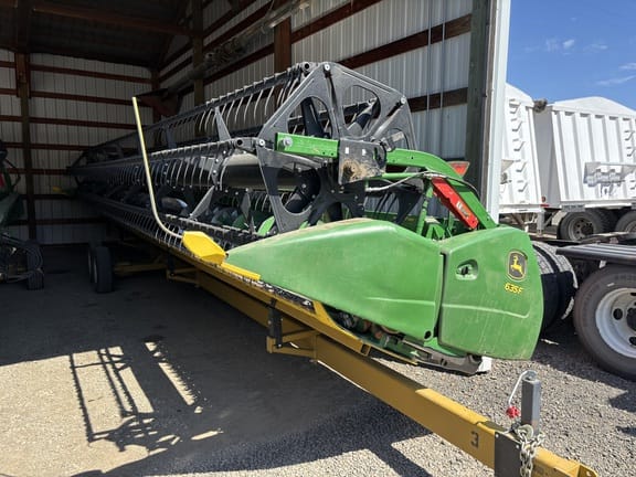 2021 John Deere 635F Equipment Image0