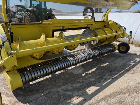 Image of John Deere 649 equipment image 2