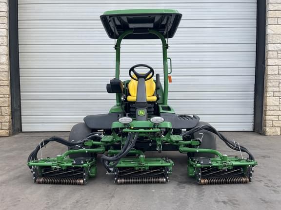 Image of John Deere 6700A equipment image 3