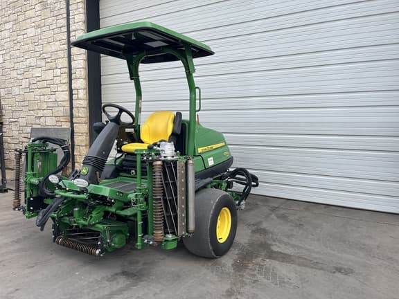 Image of John Deere 6700A equipment image 4