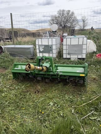 Image of John Deere 681 equipment image 1