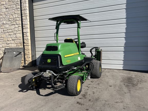Image of John Deere 7700A equipment image 4