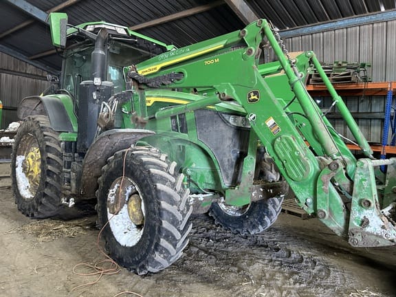 2021 John Deere 7R 210 Equipment Image0