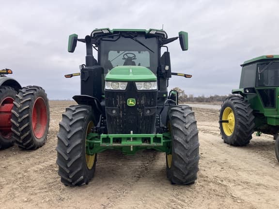 Image of John Deere 7R 350 equipment image 2