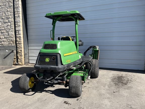 Image of John Deere 8700A equipment image 3
