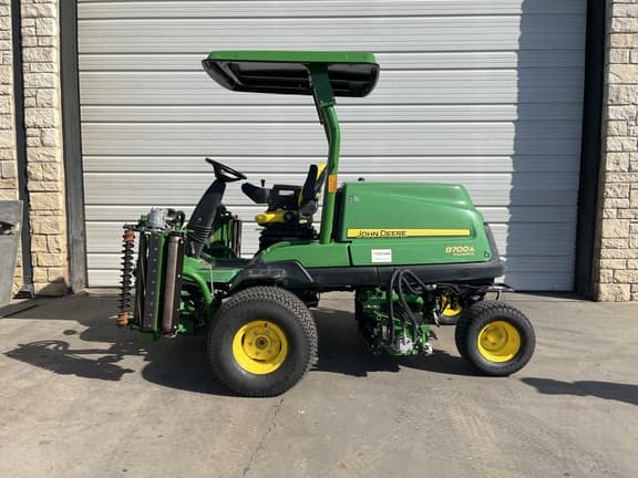 Image of John Deere 8700A Primary image