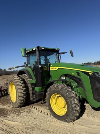 2021 John Deere 8R 250 Equipment Image0