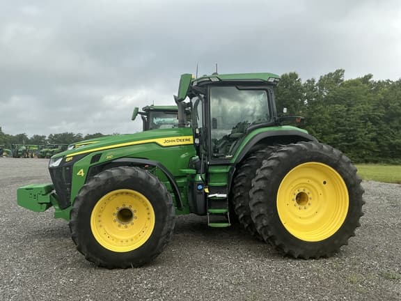 Image of John Deere 8R 310 equipment image 3