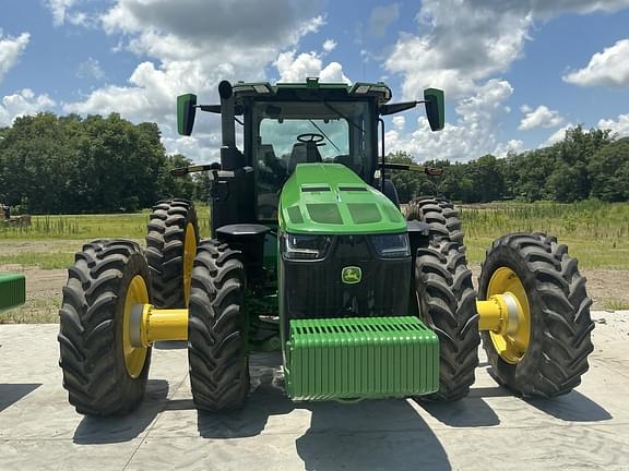 Image of John Deere 8R 310 equipment image 1