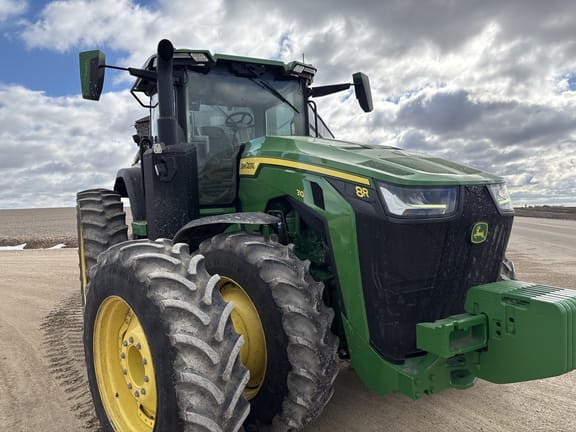 2021 John Deere 8R 310 Equipment Image0