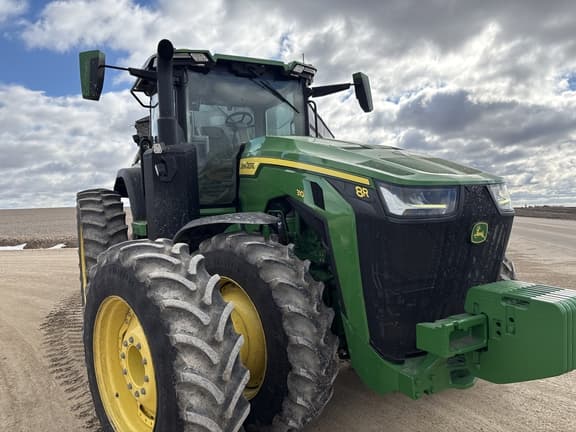 Image of John Deere 8R 310 Primary image