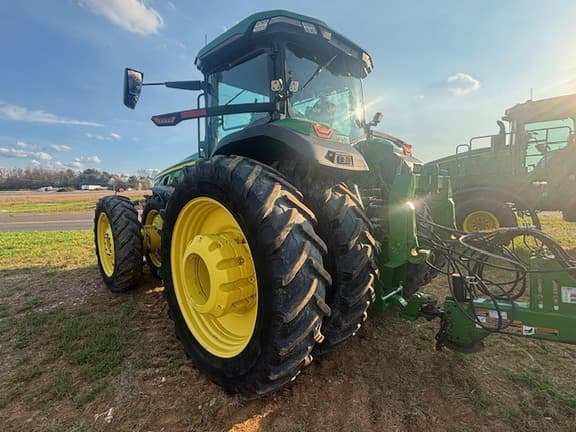 Image of John Deere 8R 310 equipment image 1