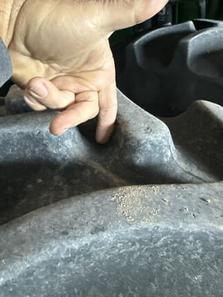 Image of John Deere 8R 340 equipment image 4