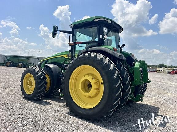 Image of John Deere 8R 370 equipment image 2