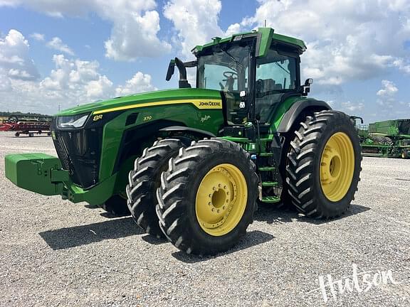 Image of John Deere 8R 370 equipment image 1