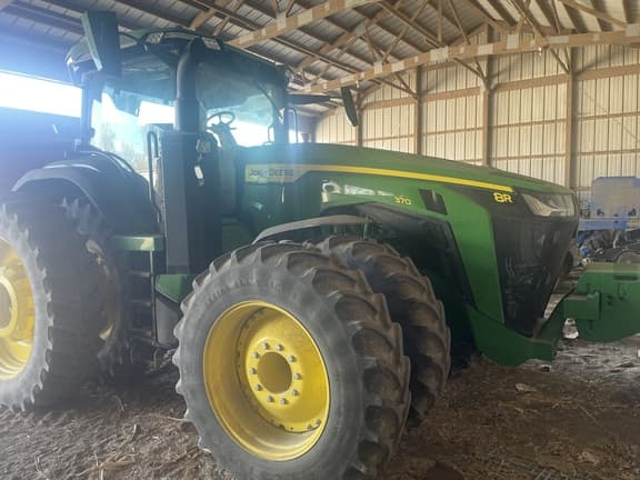 Image of John Deere 8R 370 equipment image 1
