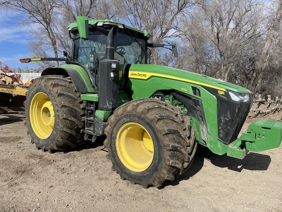 2021 John Deere 8R 370 Equipment Image0