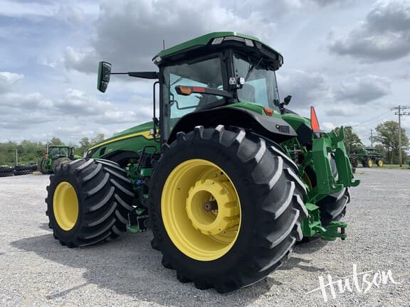 Image of John Deere 8R 370 equipment image 4