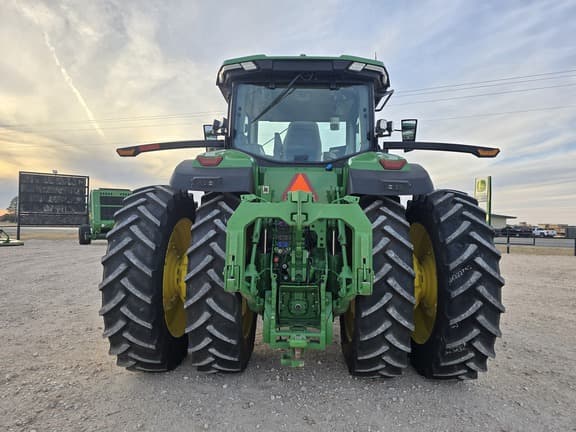 Image of John Deere 8R 370 equipment image 3