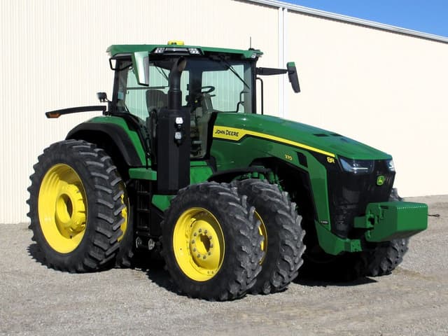 Image of John Deere 8R 370 equipment image 1