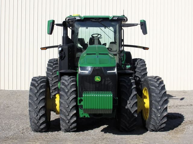 Image of John Deere 8R 370 equipment image 4