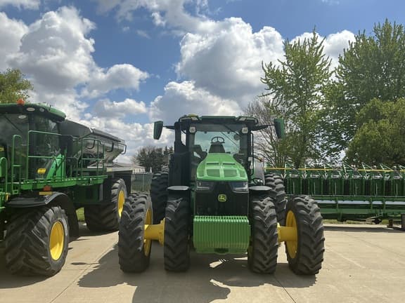 Image of John Deere 8R 410 equipment image 2