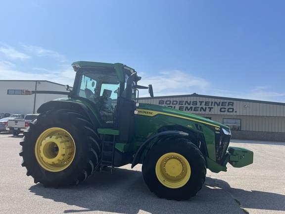 Image of John Deere 8R 410 equipment image 1