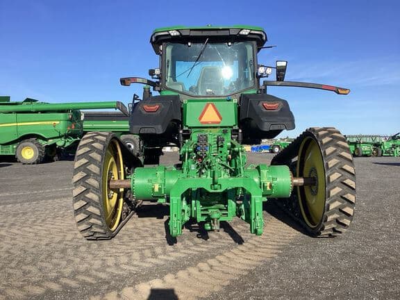 Image of John Deere 8RT 370 equipment image 3