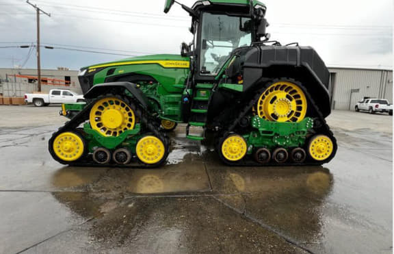 Image of John Deere 8RX 410 equipment image 2