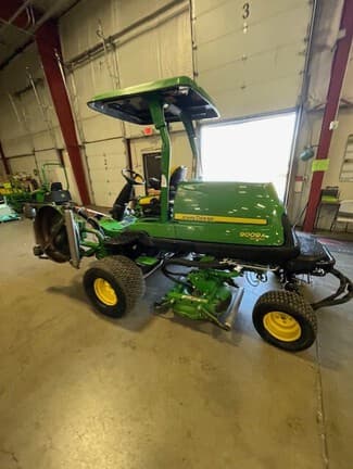 Image of John Deere 9009A equipment image 2