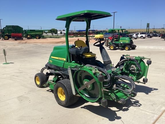 Image of John Deere 9009A equipment image 2