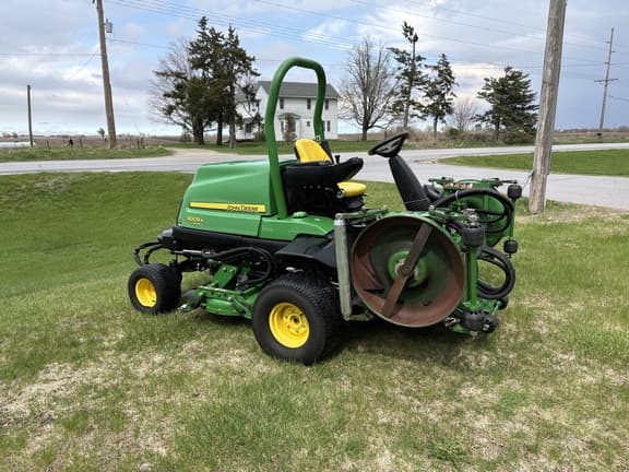 Image of John Deere 9009A equipment image 1